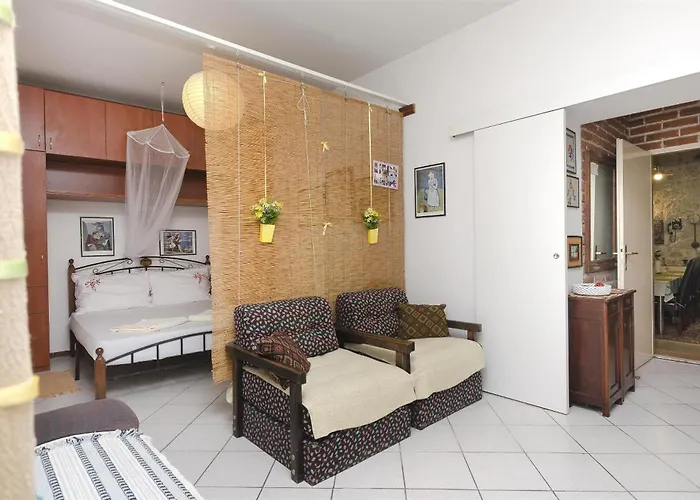 Lägenhet Unique Heritage Center Park *